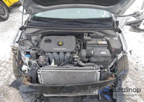 2017 Hyundai Elantra Se from USA, damaged, VIN 5NPD84LF9HH122209